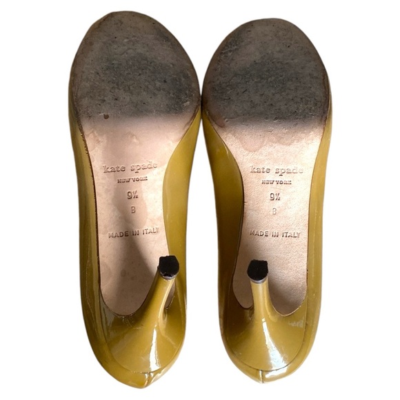 Kate Spade Pumps - Picture 7 of 11